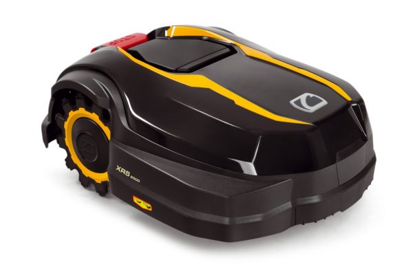 Cub Cadet XR5 2000M robotická kosačka